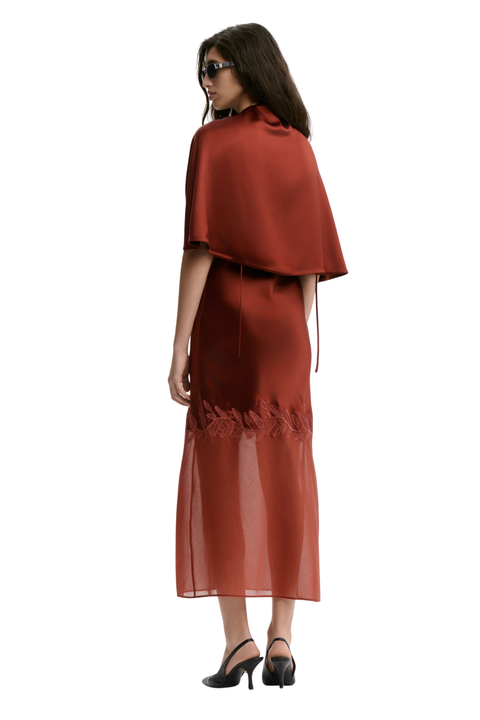 Camilla Dress With Pinlos Shawl