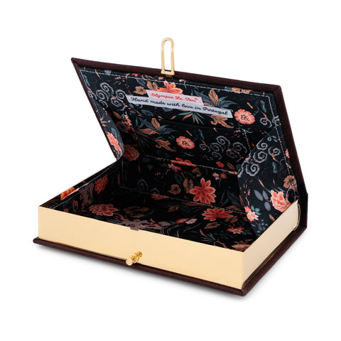 A Toast To Champions Clutch