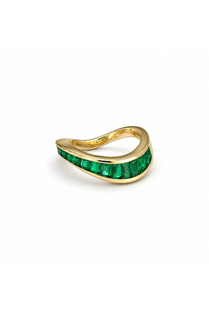 Wave Emerald Baguette Ring